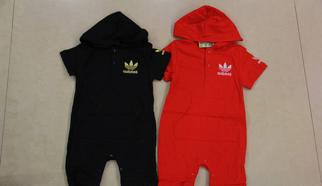 Одежда для мальчиков:костюмы,комплекты,кофты,куртки и др.