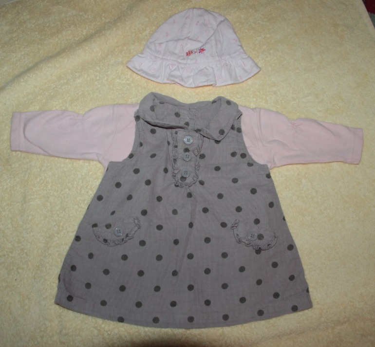 очень много фирменной одежды для девочки