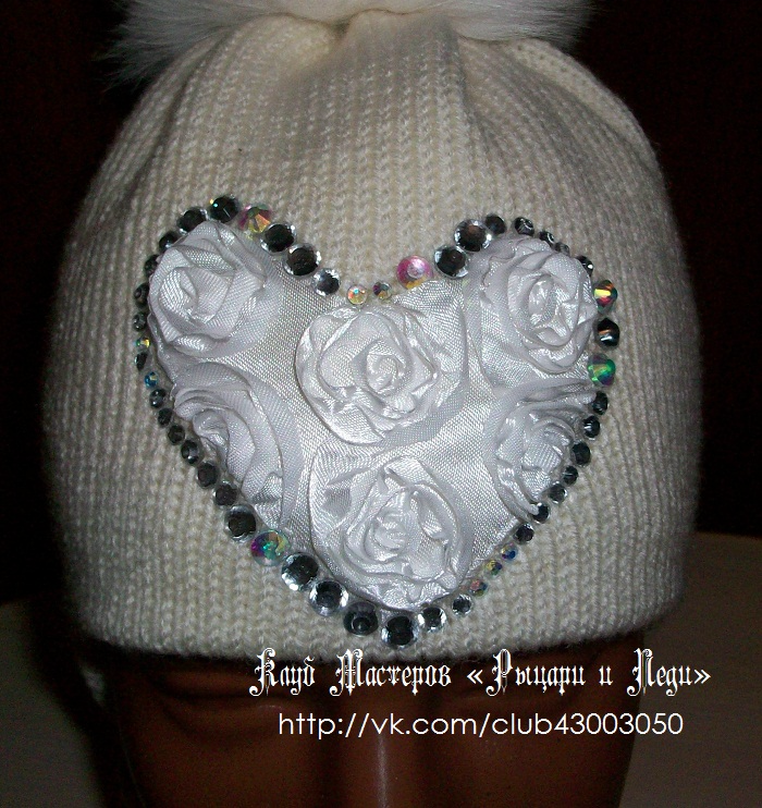 Новые детские комплекты и шапочки