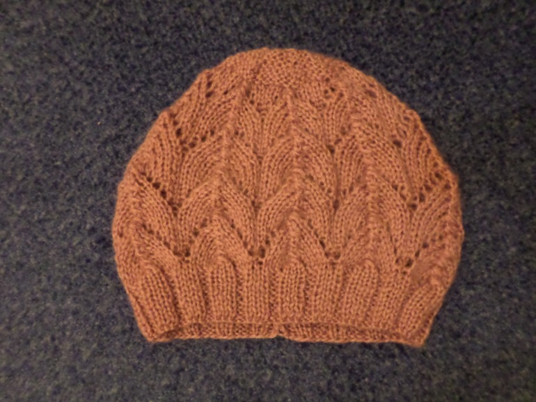 Подарок длялибимой мамочки - шаль Харуни от Эмили Росс и берет Флоренция от Дропс