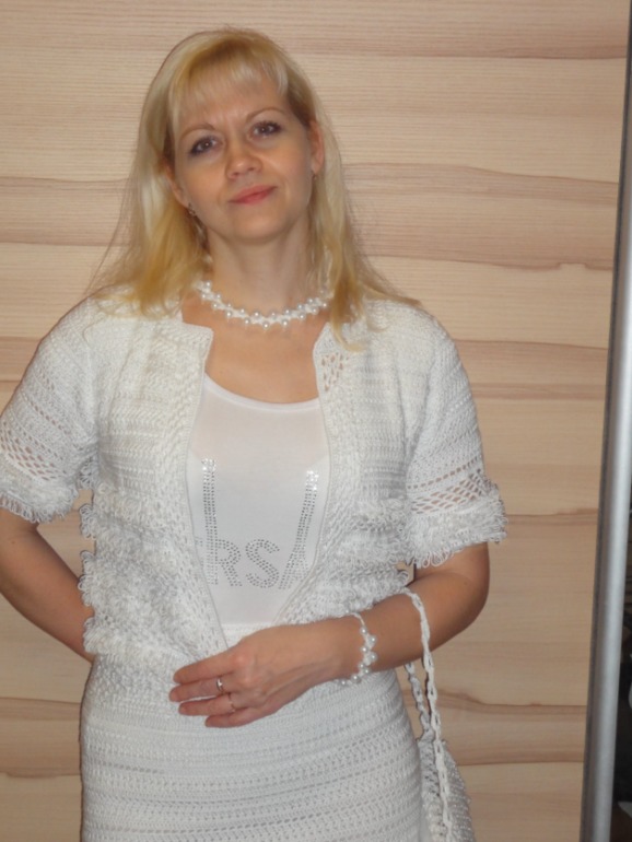 Роскошная утонченность от Оскара де ла Рента(костюм, мое воплощение)