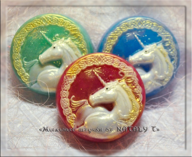 Мумики и еще немного лошадок)))