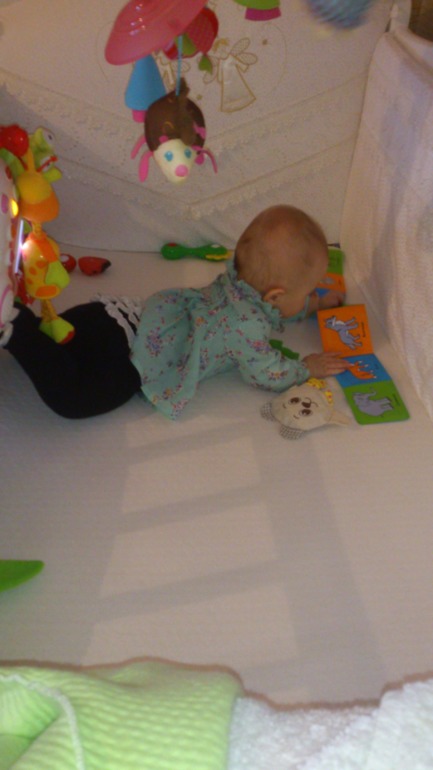 Нам 5 с половиной мес.