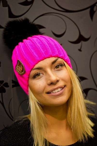 Ищу закупку шапок UGG или пристрой...