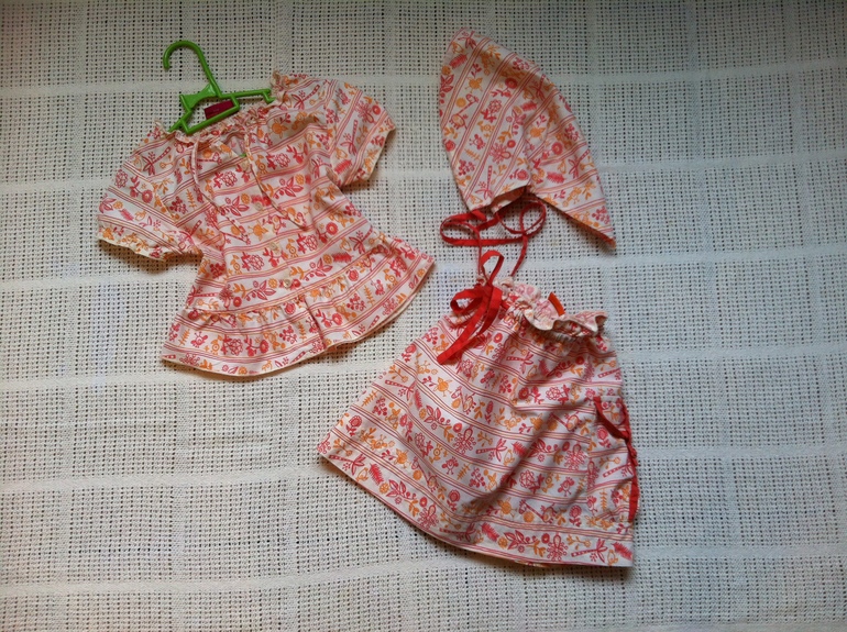 Для девочки много одежды от 80 до 4 лет! Прошу под кат!