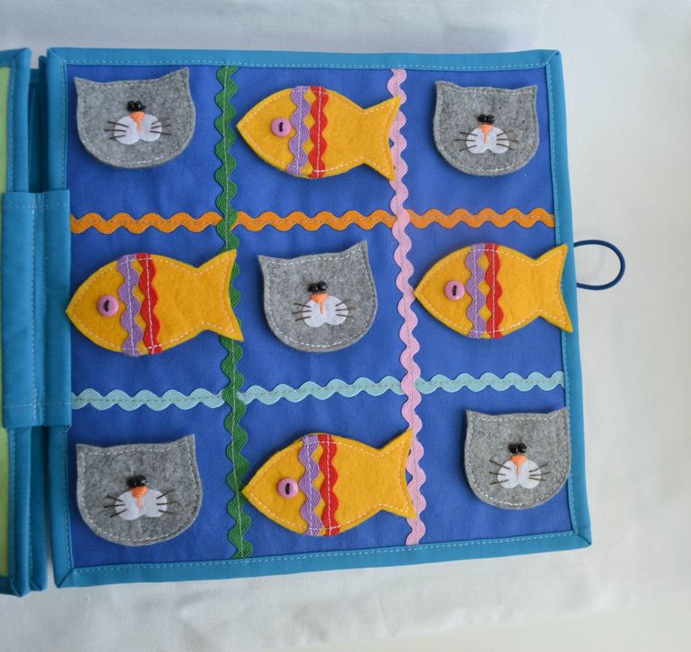 Именная развивающая книжечка)