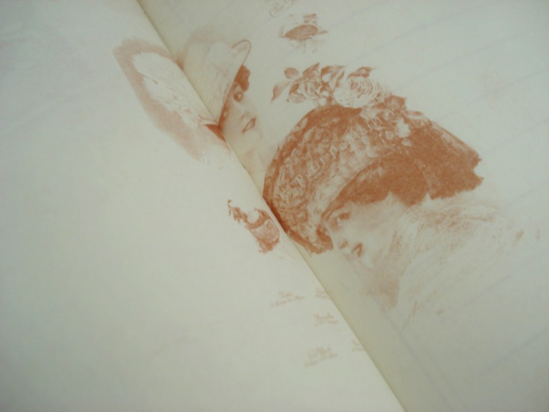 Блокнотик для юной модницы