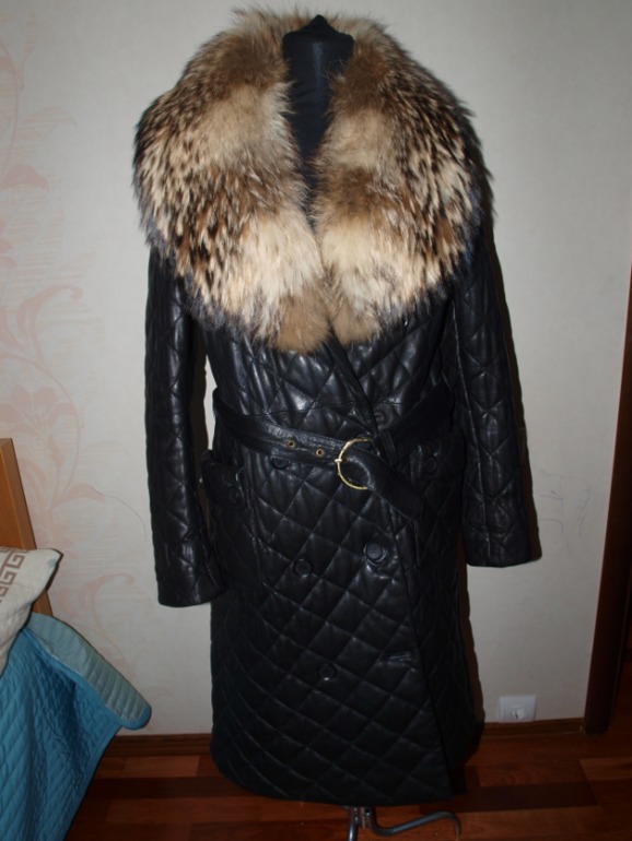 Красивые жилетки и пальто из натурального меха -супер вещь для холодной осени!!! цены от 11 000 рублей