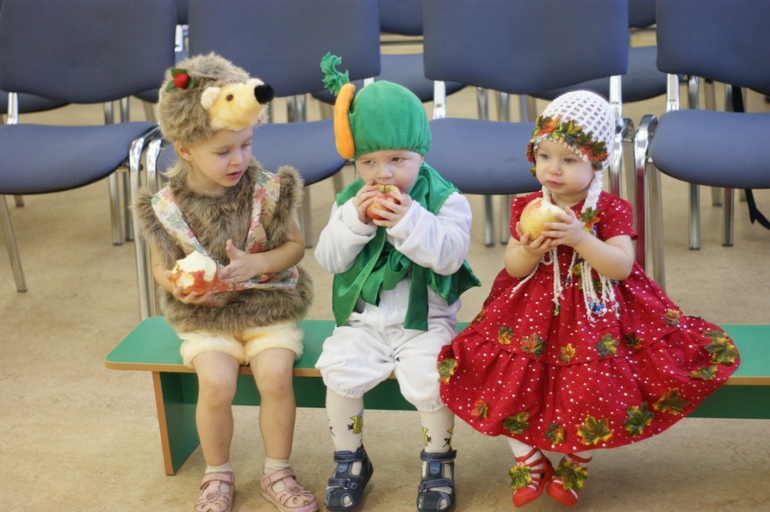 Наш первый праздник - ПРАЗДНИК ОСЕНИ! ФОТООТЧЕТ