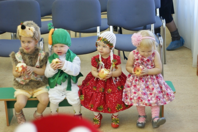 Наш первый праздник - ПРАЗДНИК ОСЕНИ! ФОТООТЧЕТ