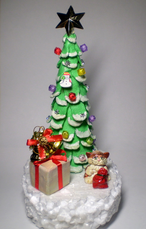 Новогодняя композиция ( дочкина работа)