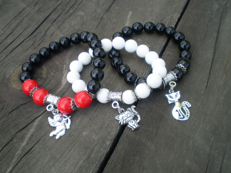 Браслеты из натуральных камней и не только (на заказ)