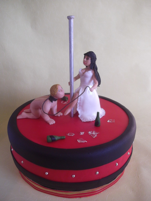 На дивичник)))