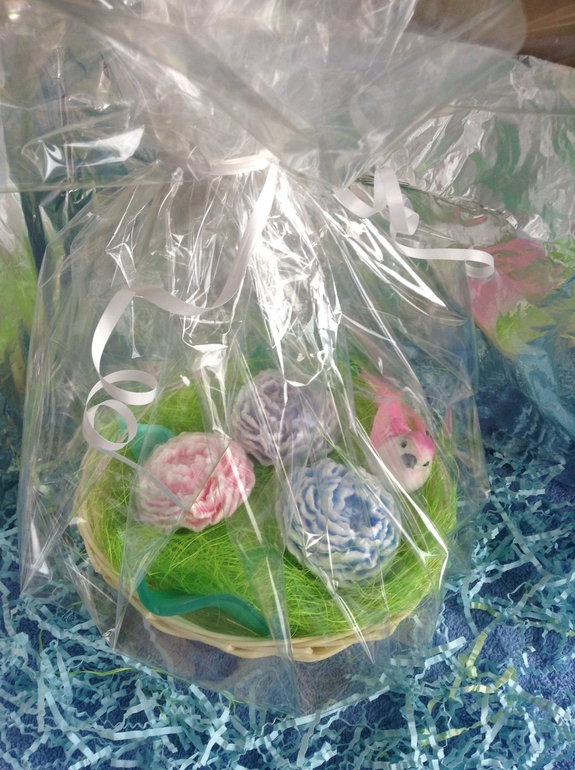 Корзинка пионов