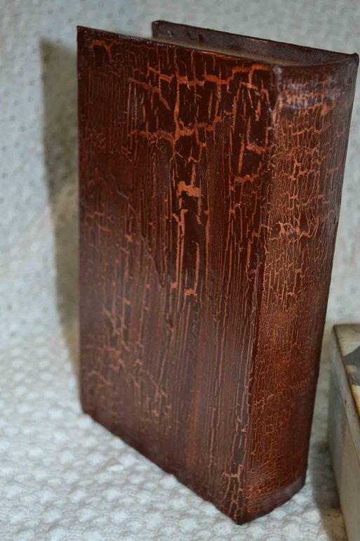 Шкатулка и сейф