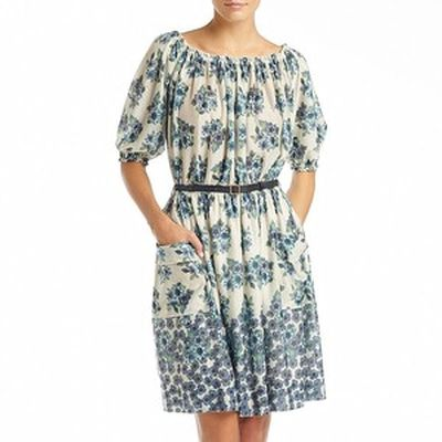 Женская одежда 40-44 р-р, есть новое. Москва, почта