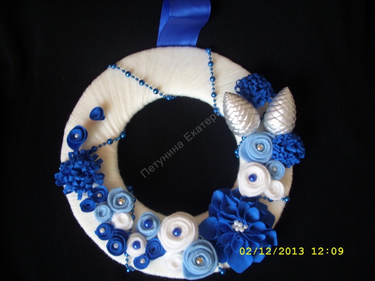 Новогодние венки.