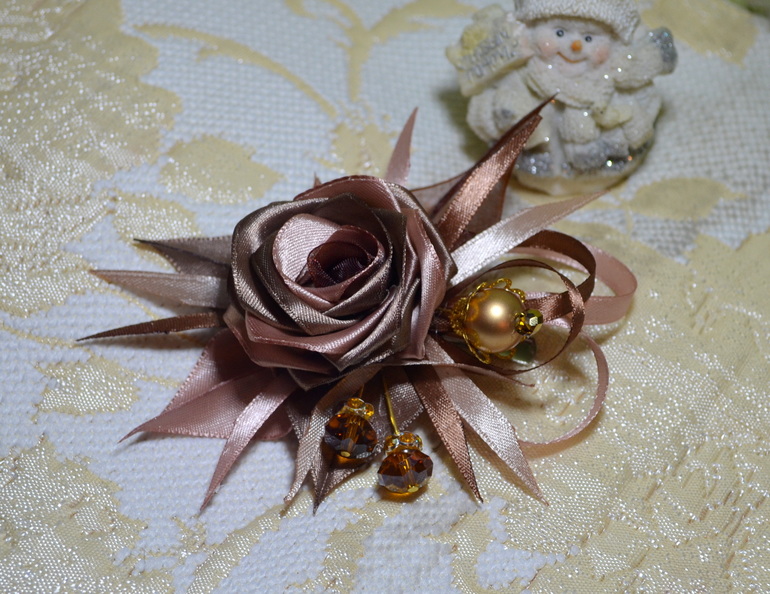 украшения для волос сделаные с теплотой для Вас.