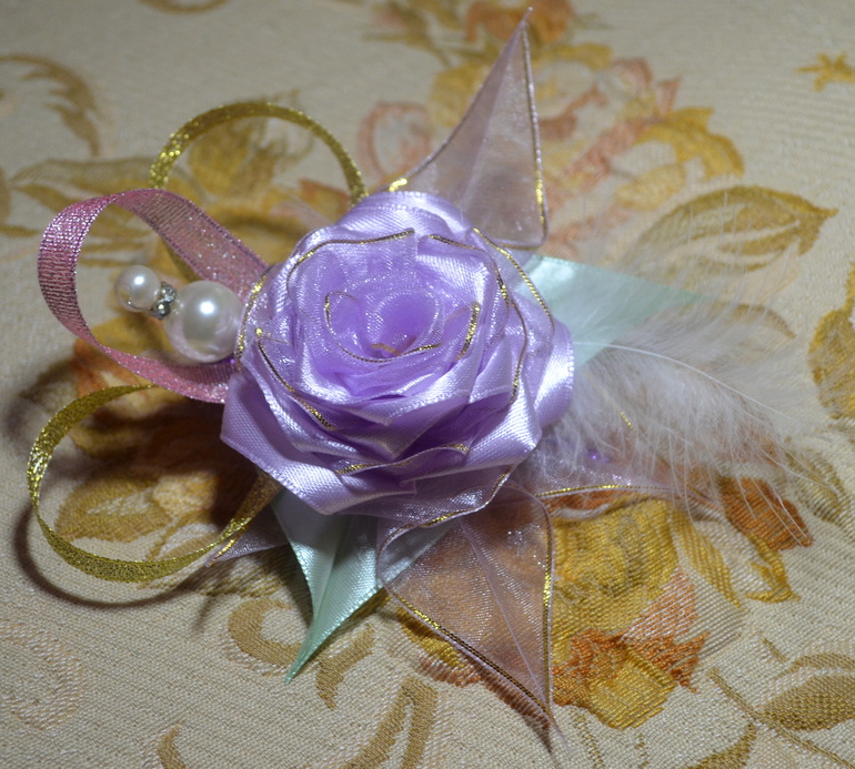 украшения для волос сделаные с теплотой для Вас.