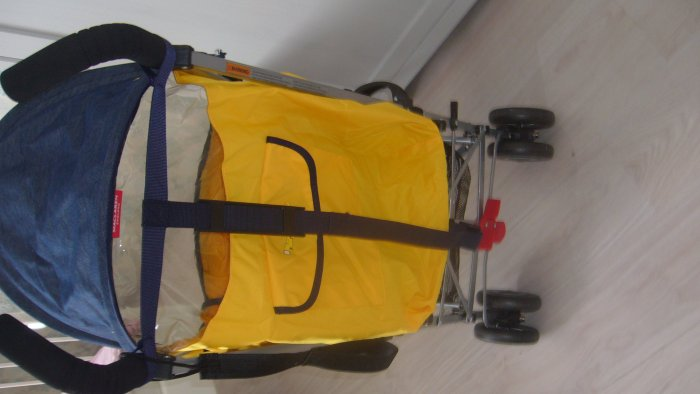 Maclaren Quest Yellow Submarine 8000 регион