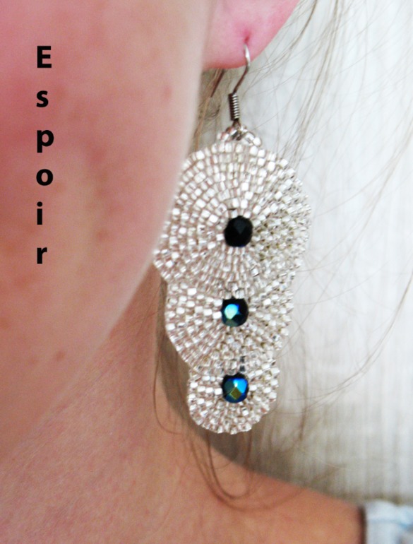 Украшения из бисера. Часть 2)