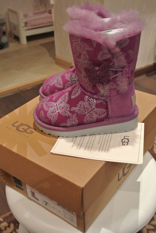 UGG kids