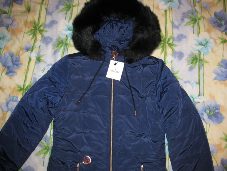 Хвастики и живые фото Moncler (Leggi)