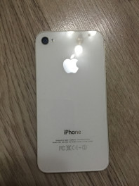 iPhone 4S 8 Gb