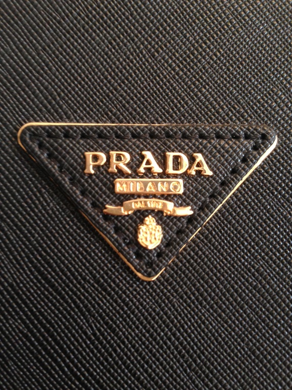 Сумка PRADA классика.  НОВАЯ!