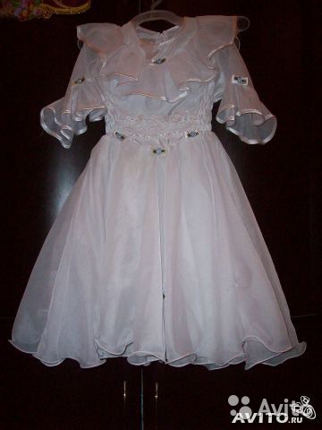 Платье на 6-8 лет, нарядное, праздничное