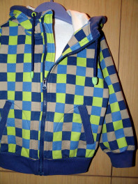 Толстовка с капюшоном. Размер 110