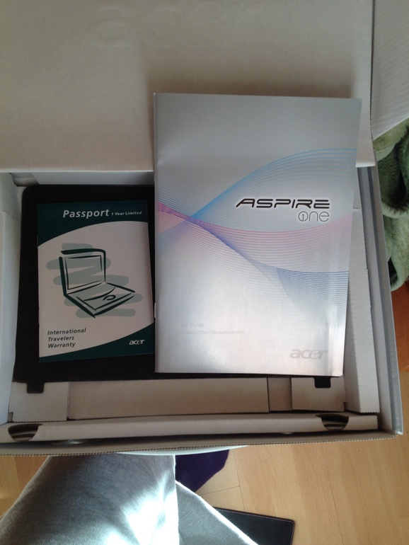Продаю свой любимый нетбук acer 2000 рублей