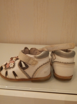 босоножки Капика