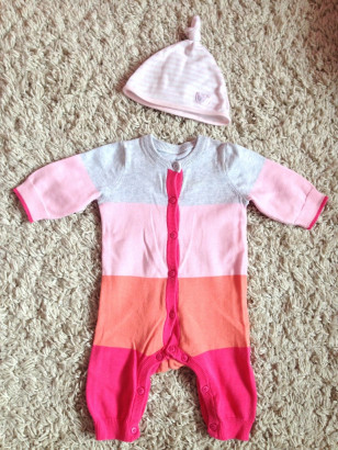 Комбинезоны Mothercare можно для двойни