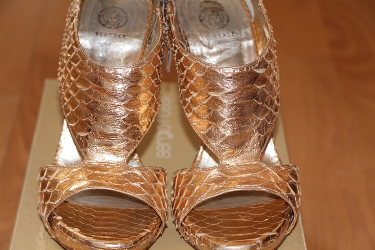 Брендовые туфли Versace, Dior, Christian Louboutin, Miu Miu