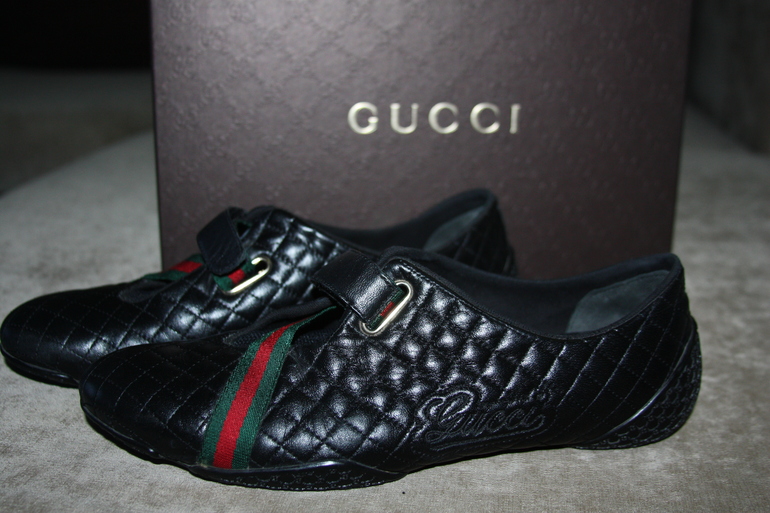 Кроссовки ****GUCCI*** 38,5 размер. оригинал!