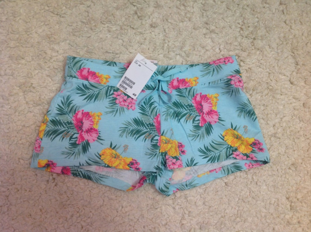 Шорты НМ новые!