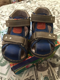б/у сандалики