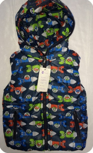 Новая жилетка для мальчика, р-р 98-104