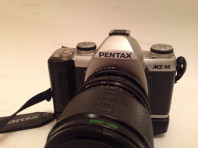 Зеркальный фотоаппарат Pentax MZ-M с объективом