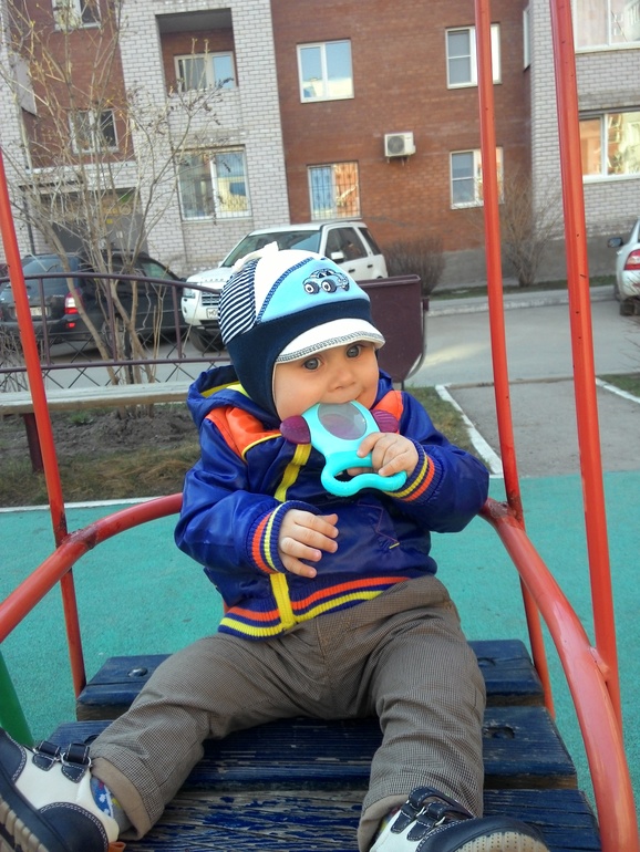 нам 9ть!