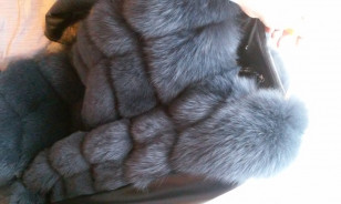 Продаю меховую жилетку из песца!