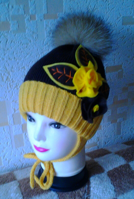 Продам шапочки, машинная вязка. Красноярск.