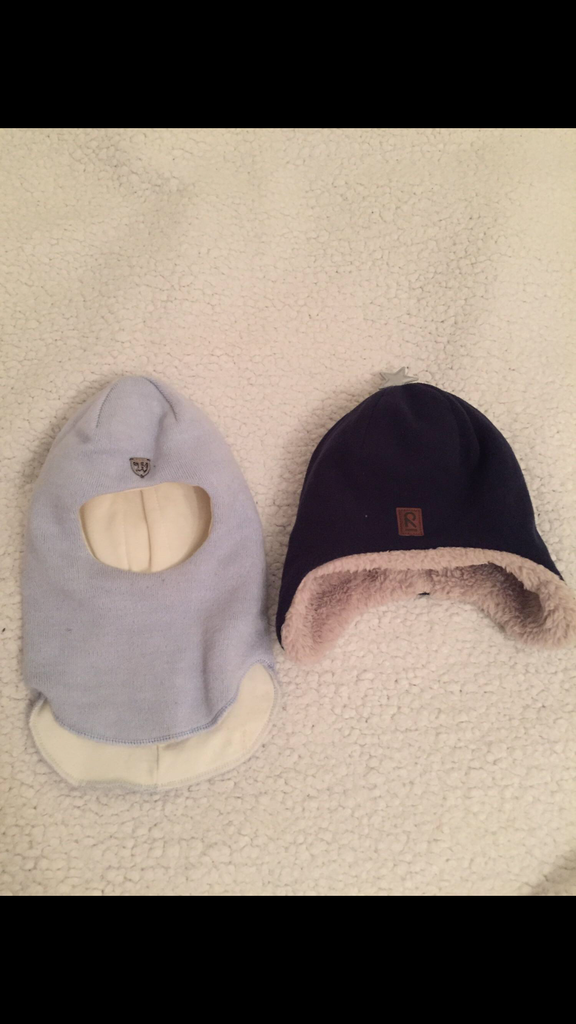 Продам шапки на мальчика