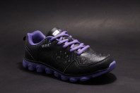 Кроссовки женские марки WBL