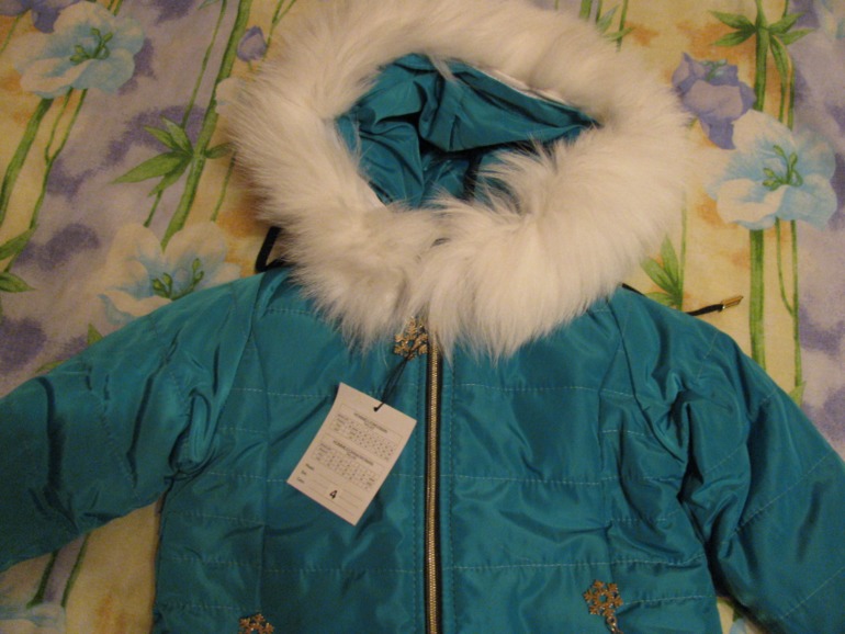 Хвастики и живые фото Moncler (Leggi)