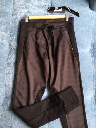 Брюки leidiro. Новые!