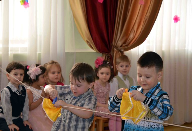 Утренник 8 марта в д/с
