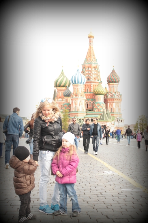 После грозы выглянет солнце:)