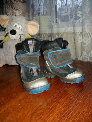 Детские сапожки фирмы ECCO